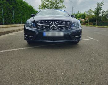 Mercedes-BenzC 2502012