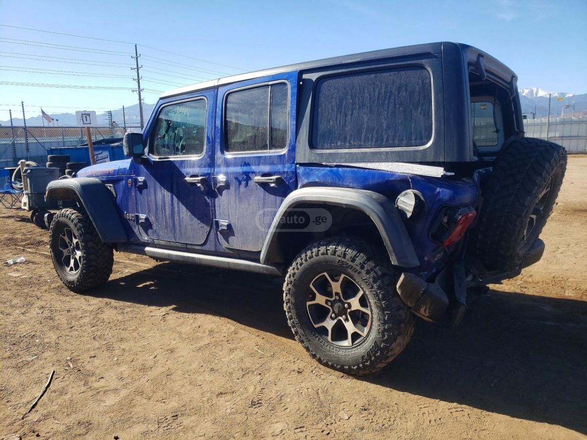 Jeep Wrangler - фото 2
