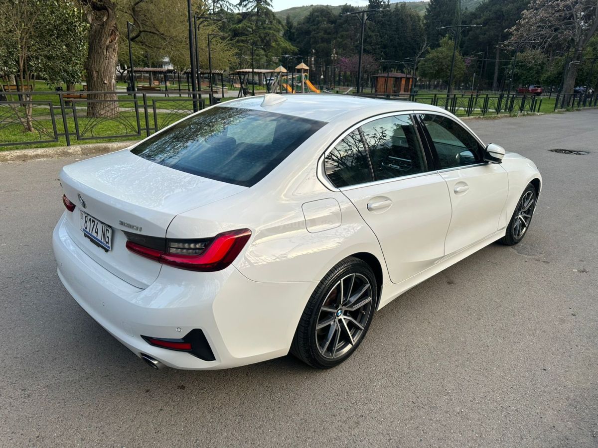 BMW 330 - фото 6