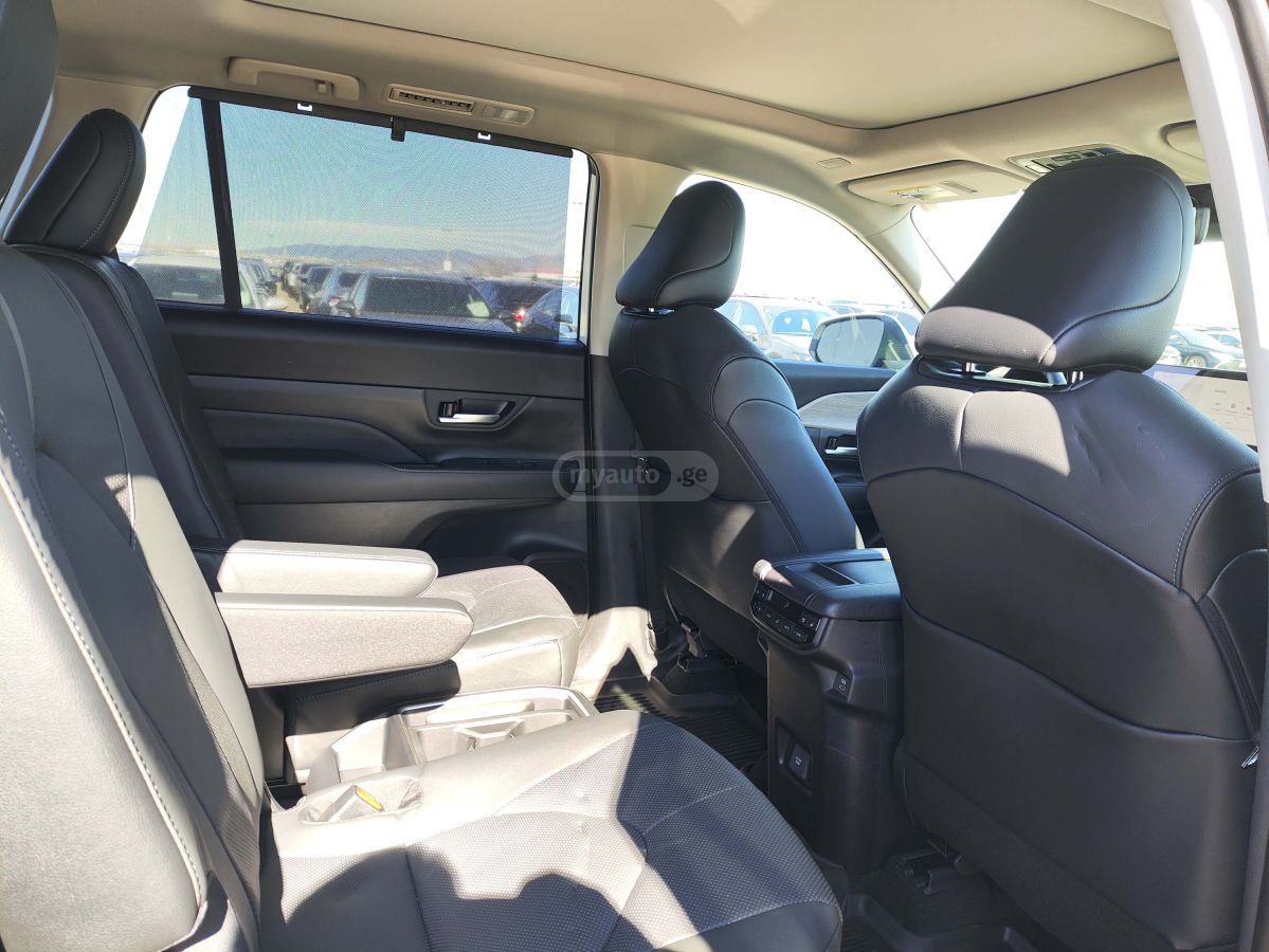 Toyota PLATINIUM — миниатюра 8