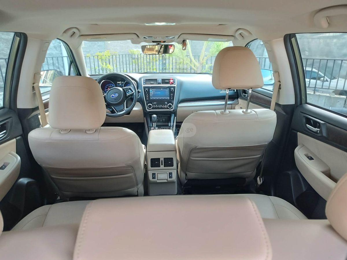 Subaru Outback - фото 10