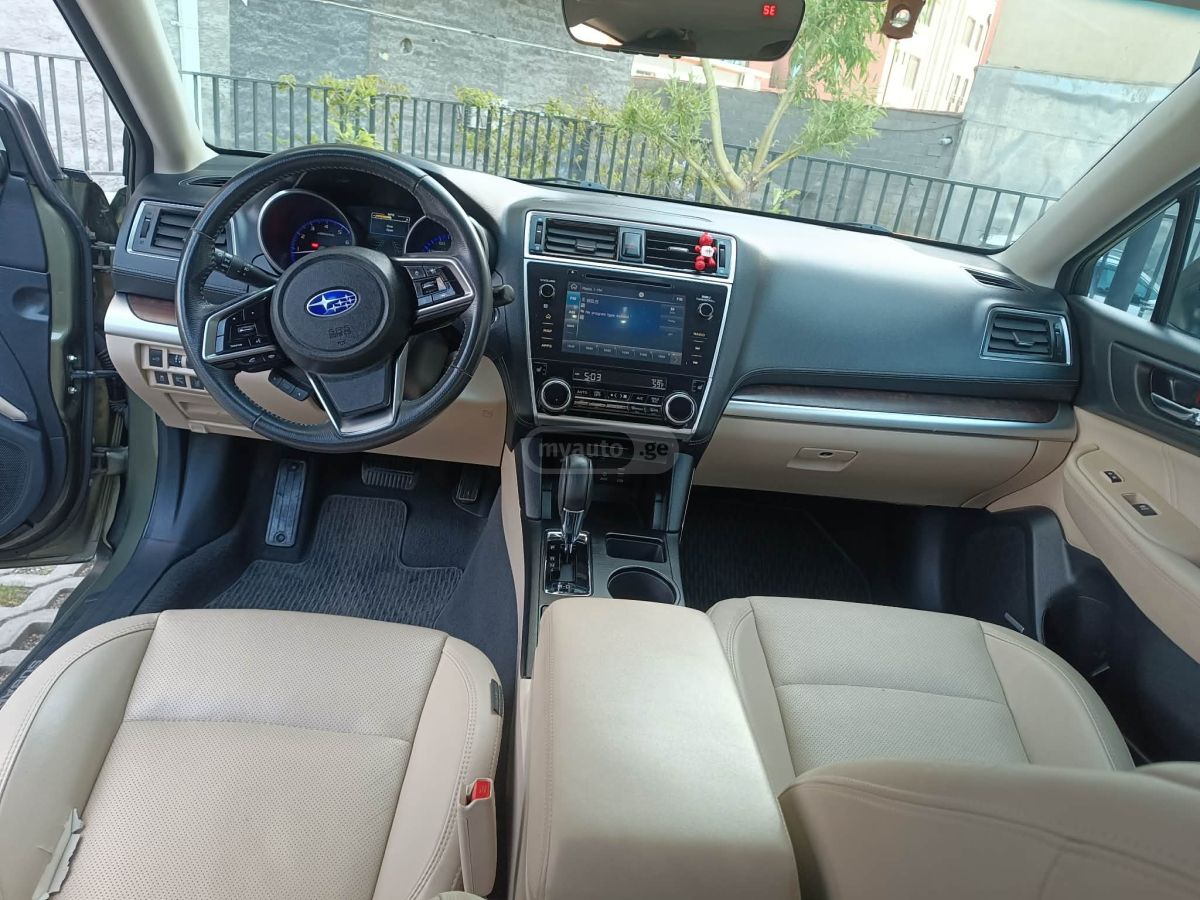 Subaru Outback - фото 3