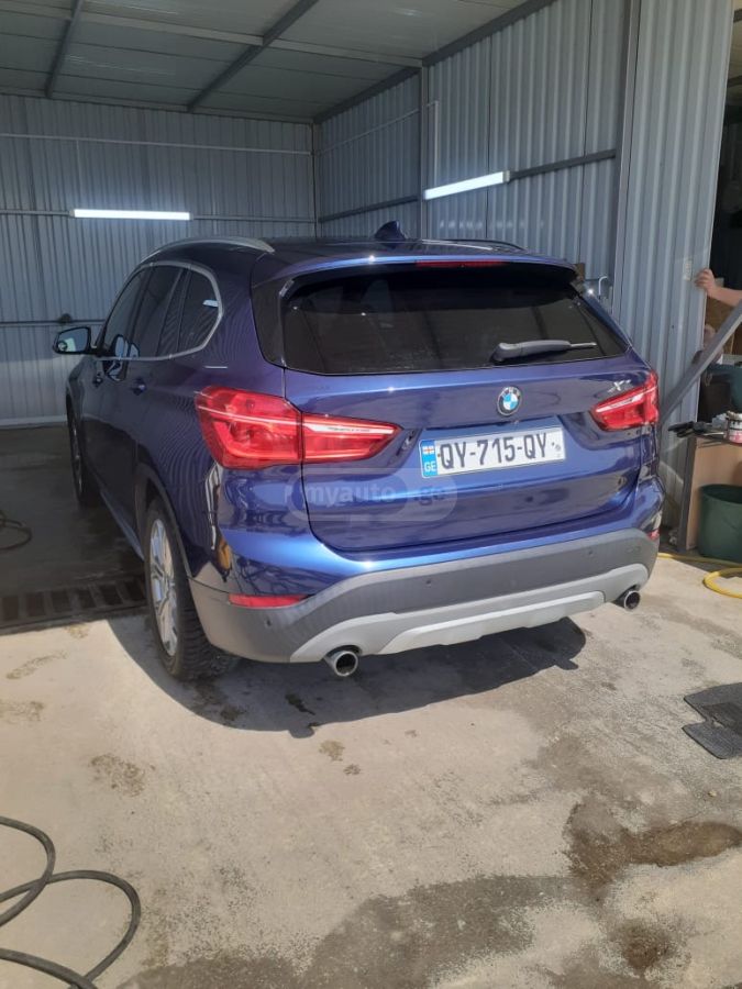 BMW X1 - фото 3