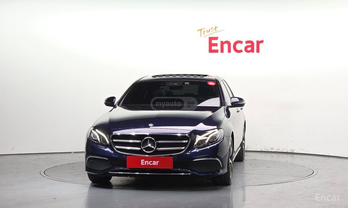 Mercedes-Benz E 250 2020 — миниатюра 3