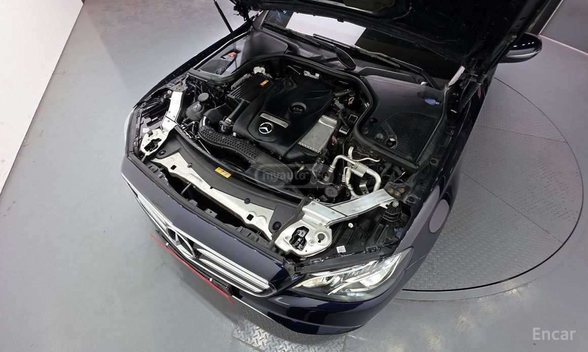 Mercedes-Benz E 250 2020 — миниатюра 5