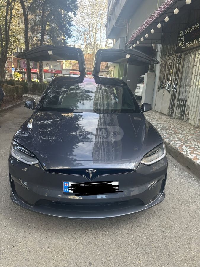 Tesla Model X 2023 — фото 2 купить в Москве