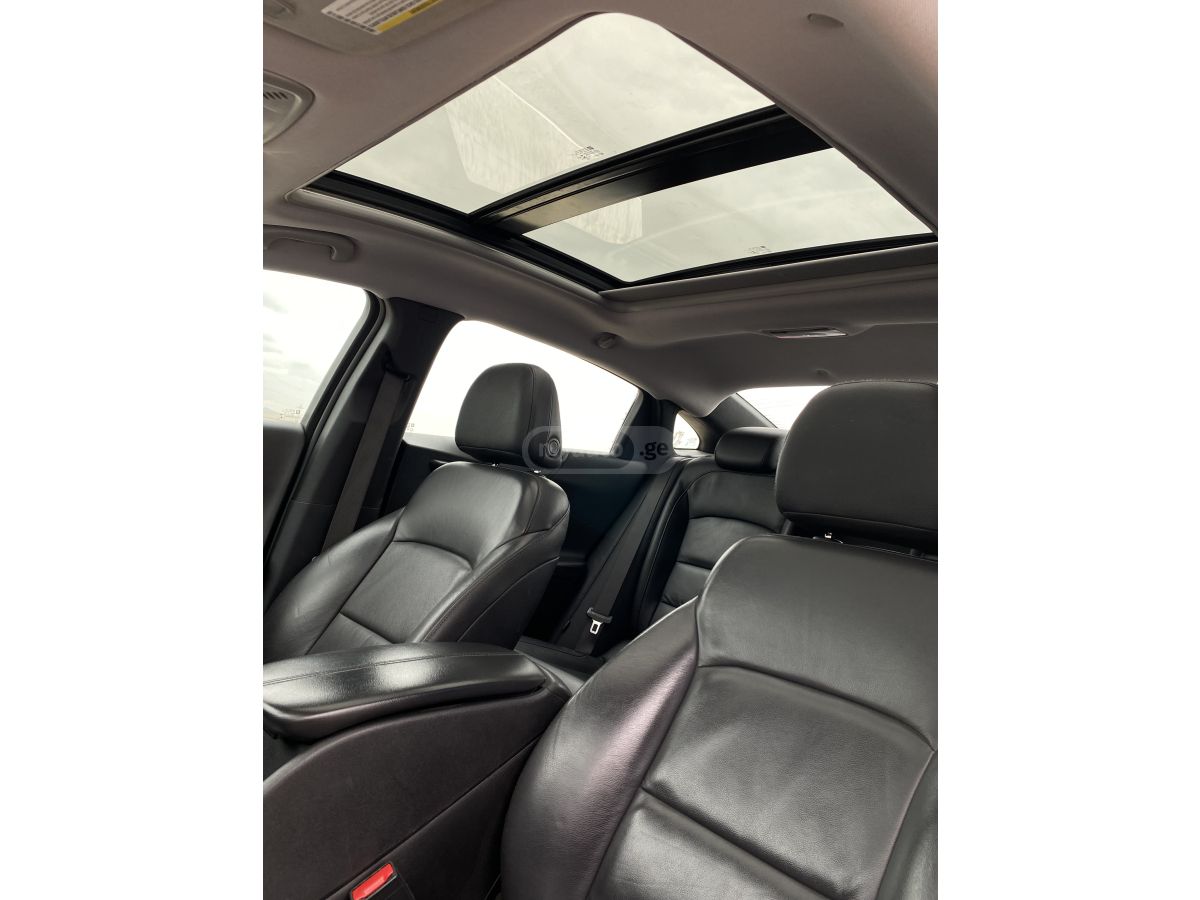 Chevrolet Malibu - фото 10
