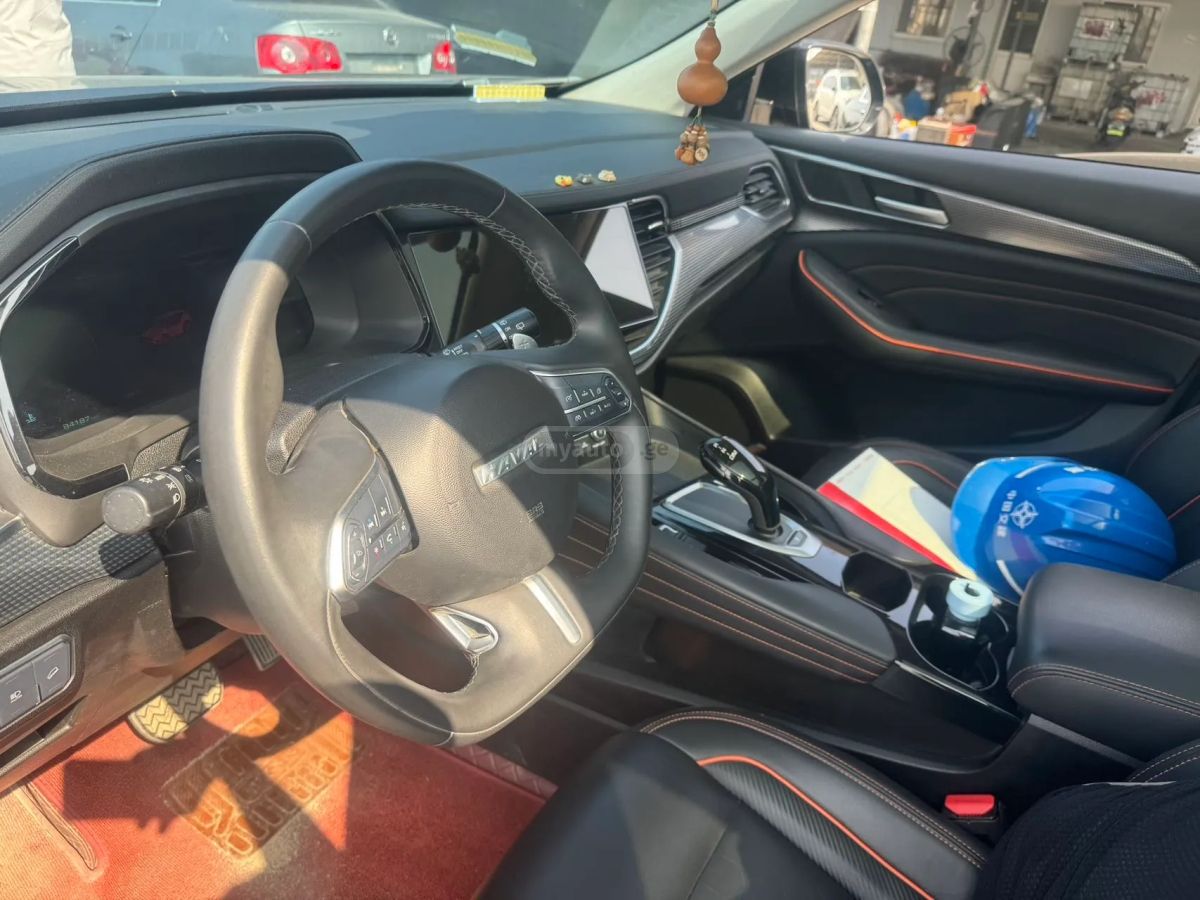 Haval F7 - фото 5