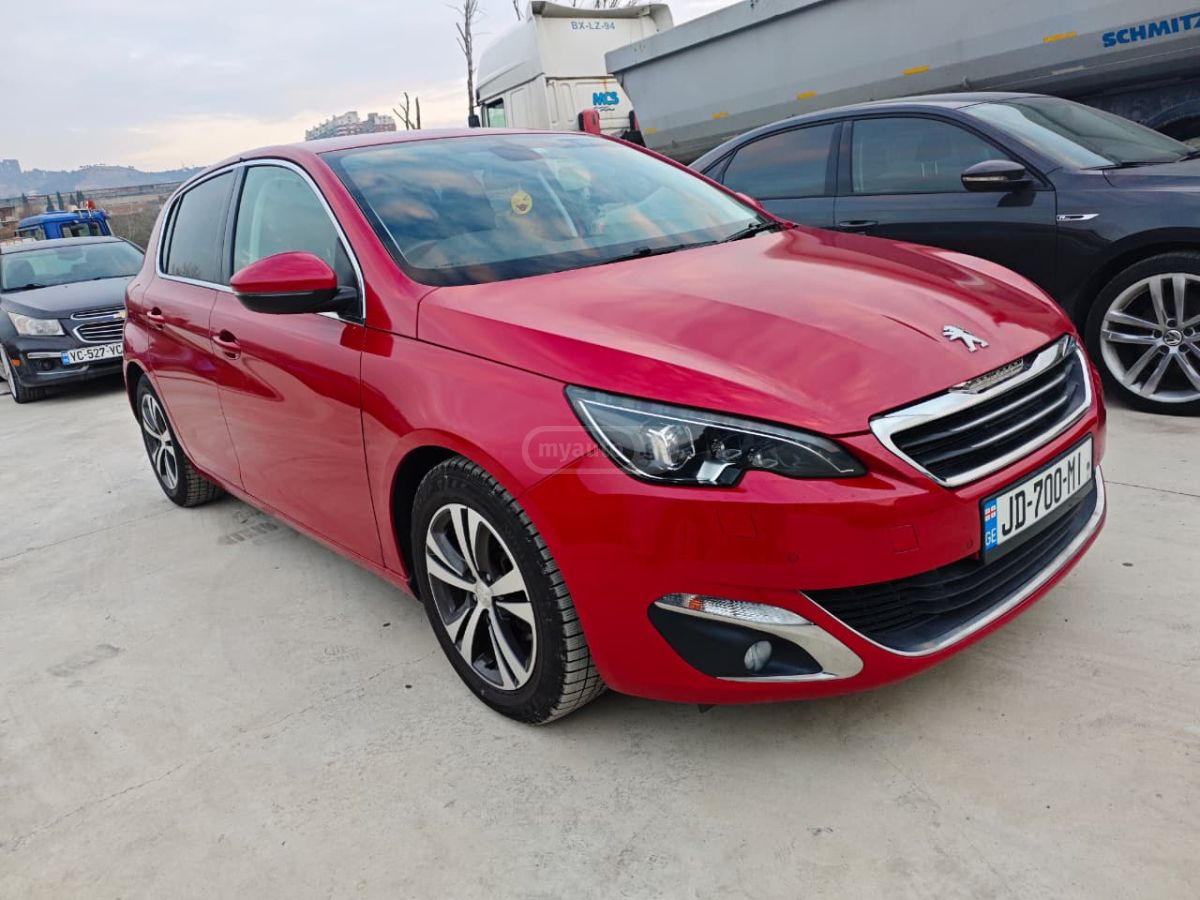 Peugeot 308 - фото 1