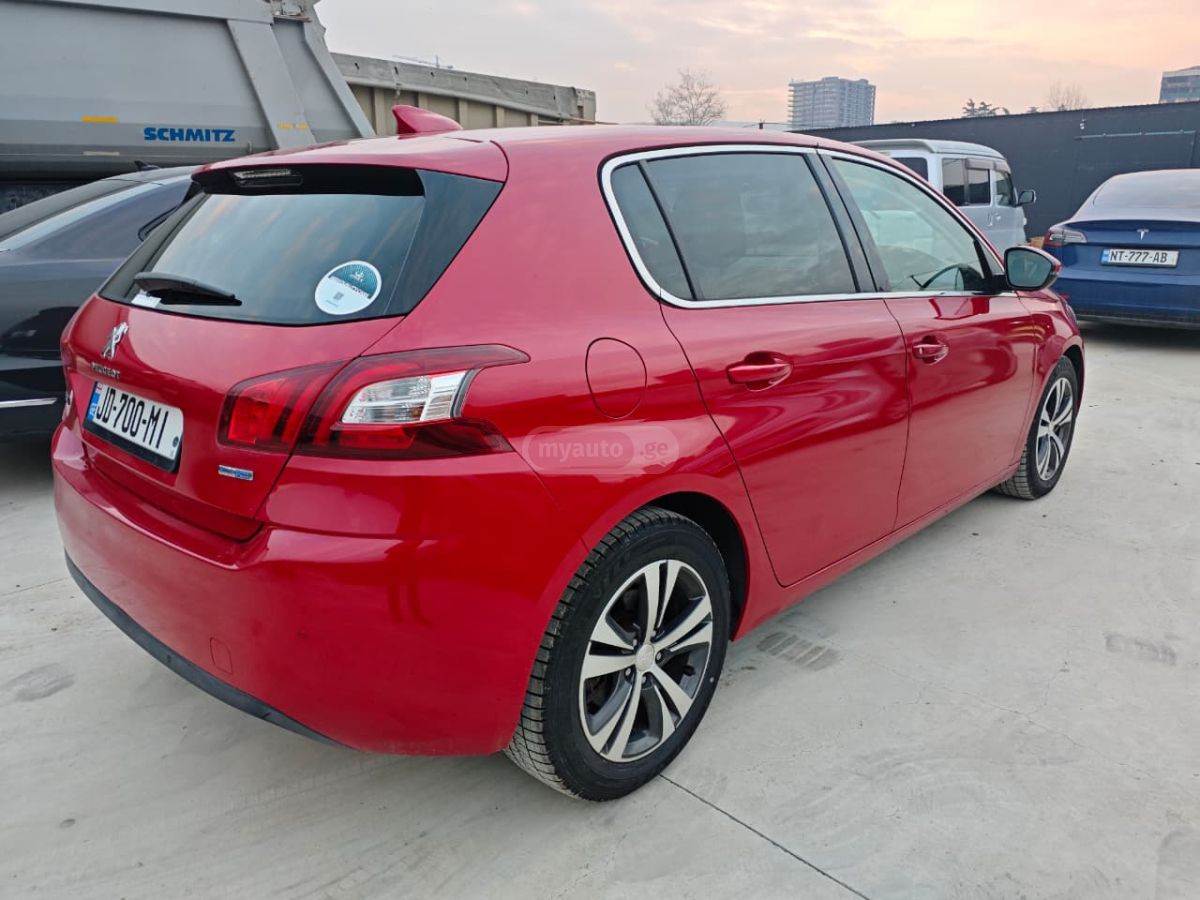 Peugeot 308 - фото 3