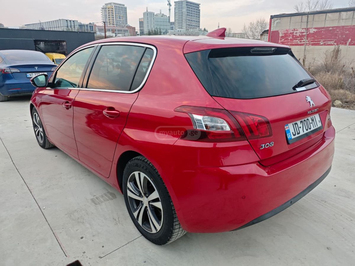 Peugeot 308 - фото 4