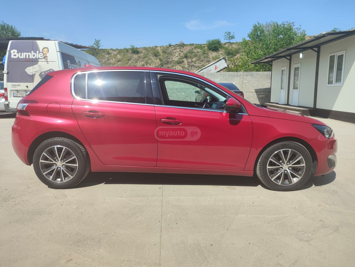 Peugeot 308 - фото 6