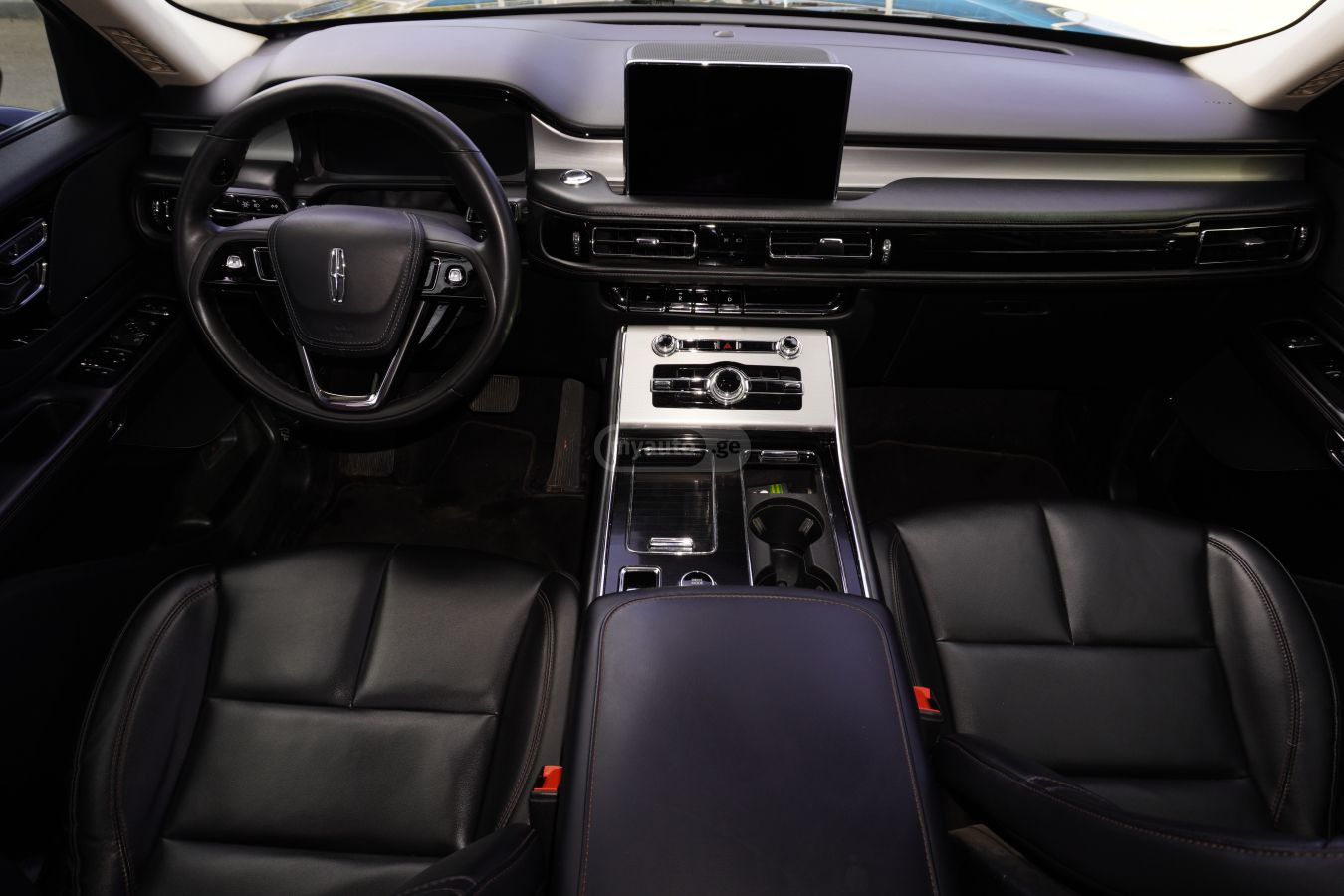 Lincoln Aviator - фото 11