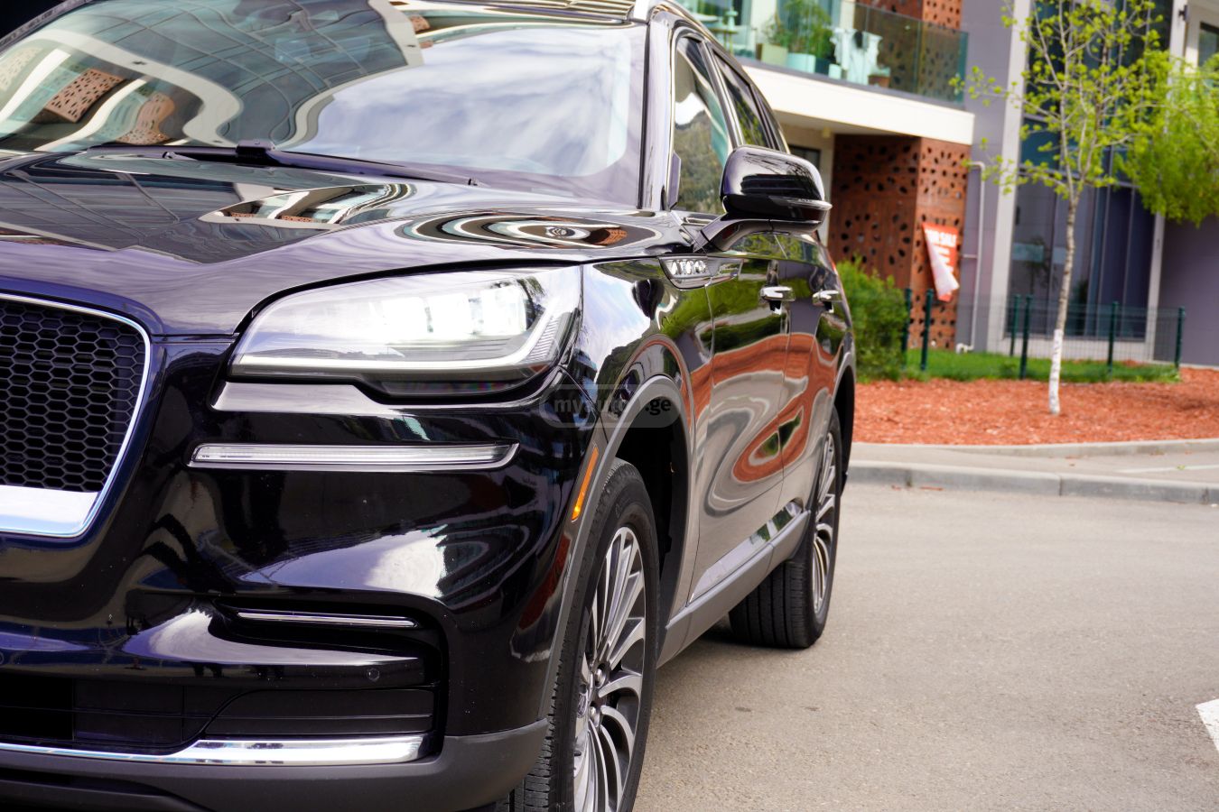 Lincoln Aviator - фото 7