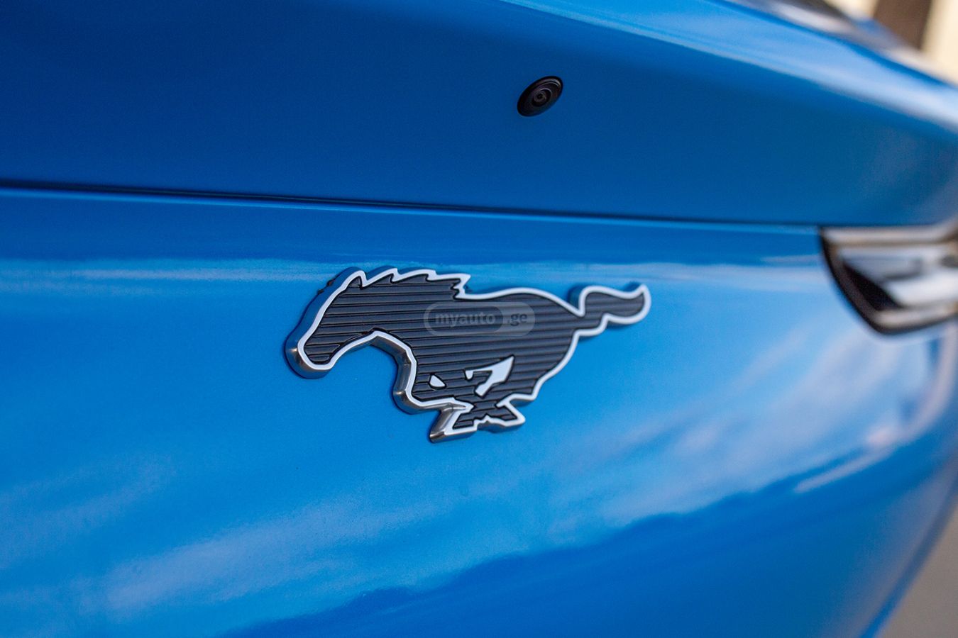 Ford Premium 4dr All-Wheel Drive Au — миниатюра 7