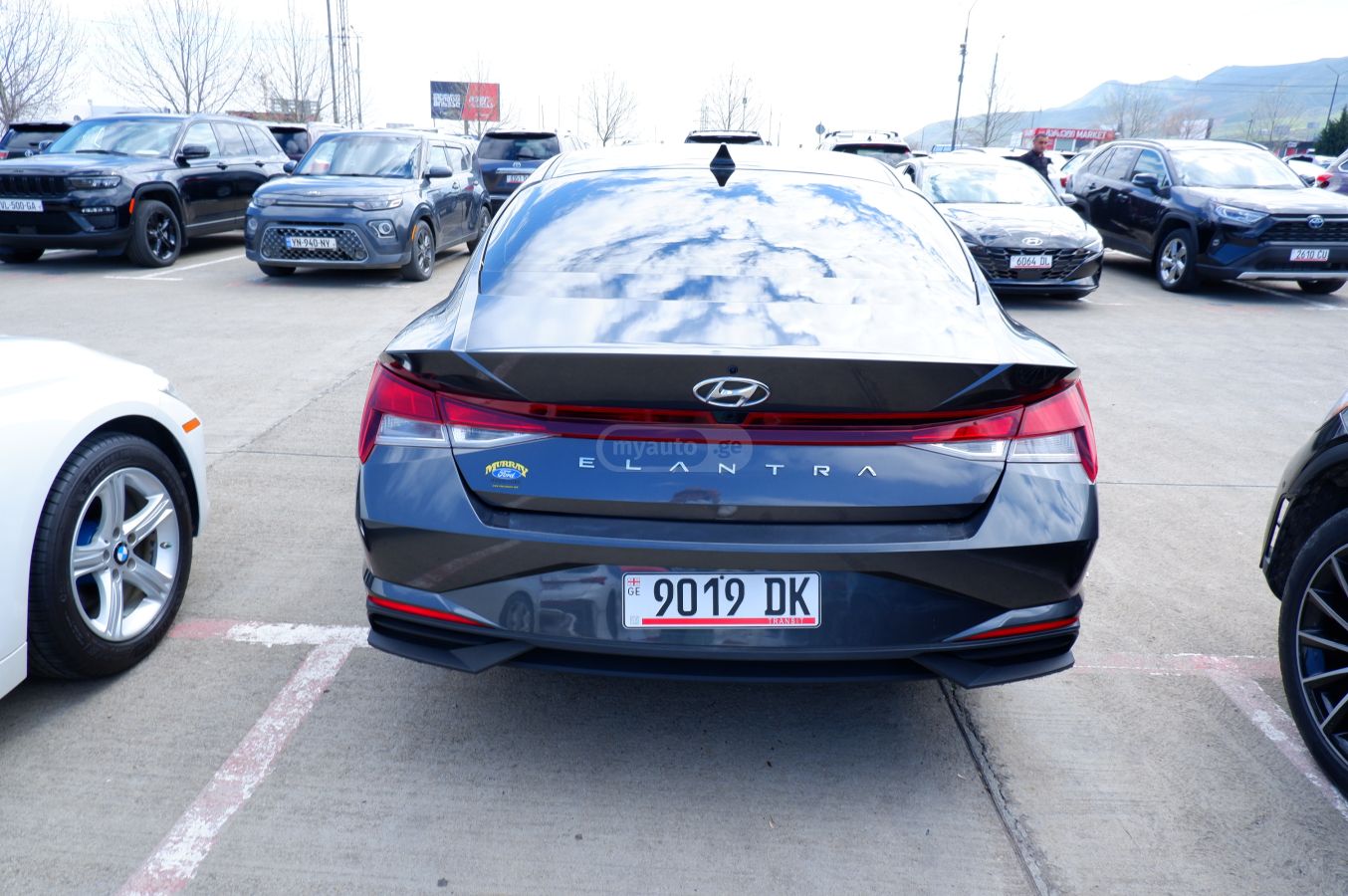 Hyundai Elantra - фото 6