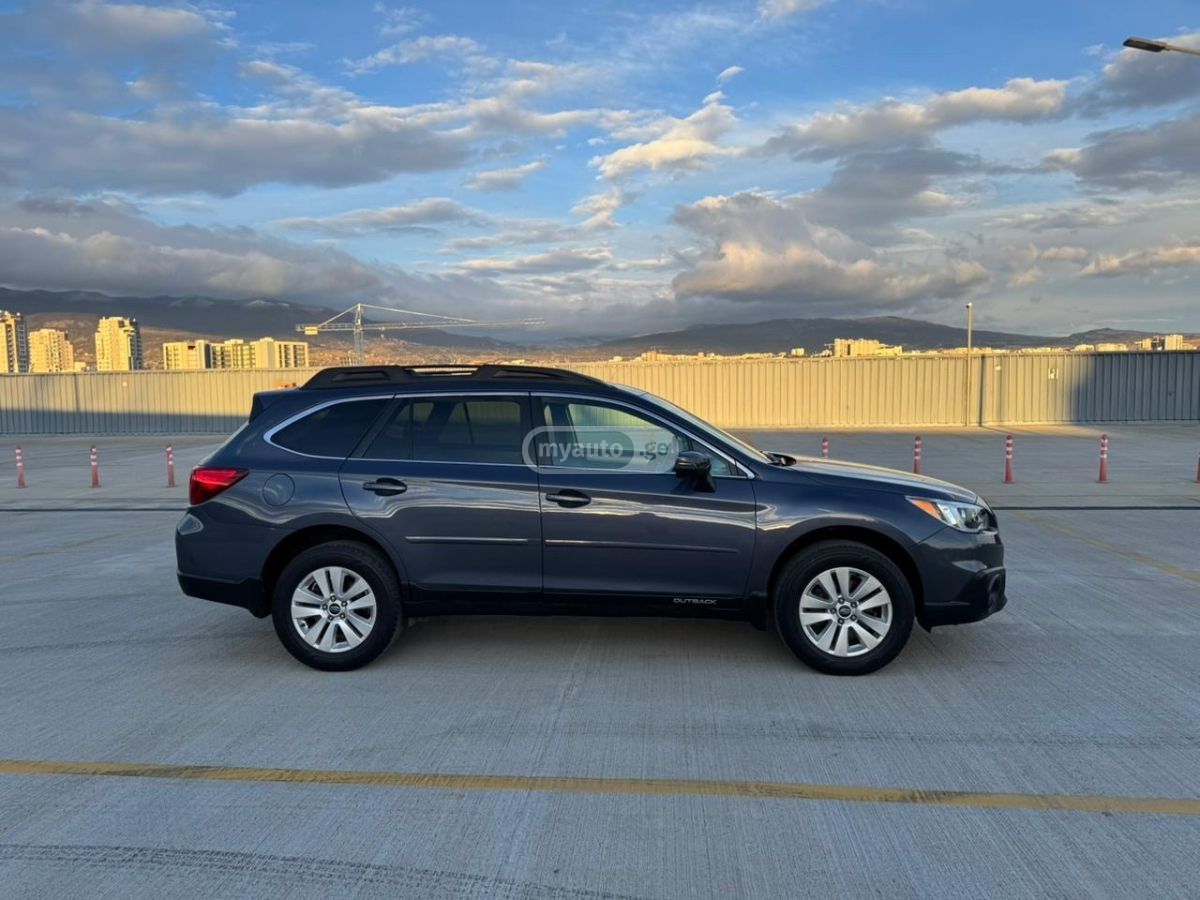 Subaru Outback - фото 2