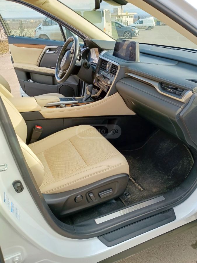 Lexus RX 450h — миниатюра 11