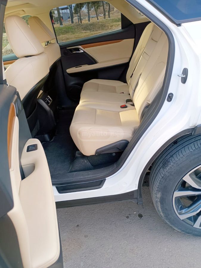 Lexus RX 450h — миниатюра 12