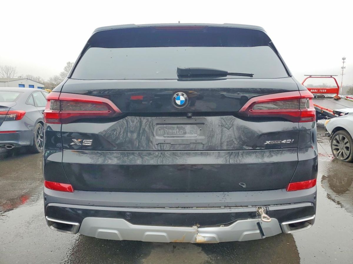 BMW X5 - фото 6