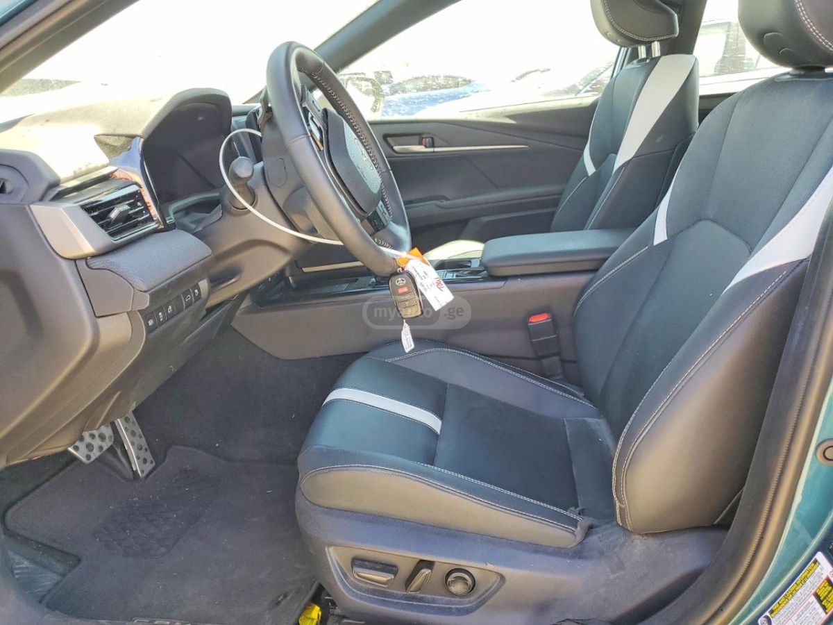 Toyota Camry SE 2025 — миниатюра 7