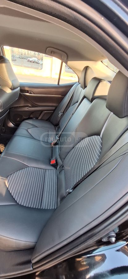 Toyota Camry - фото 6