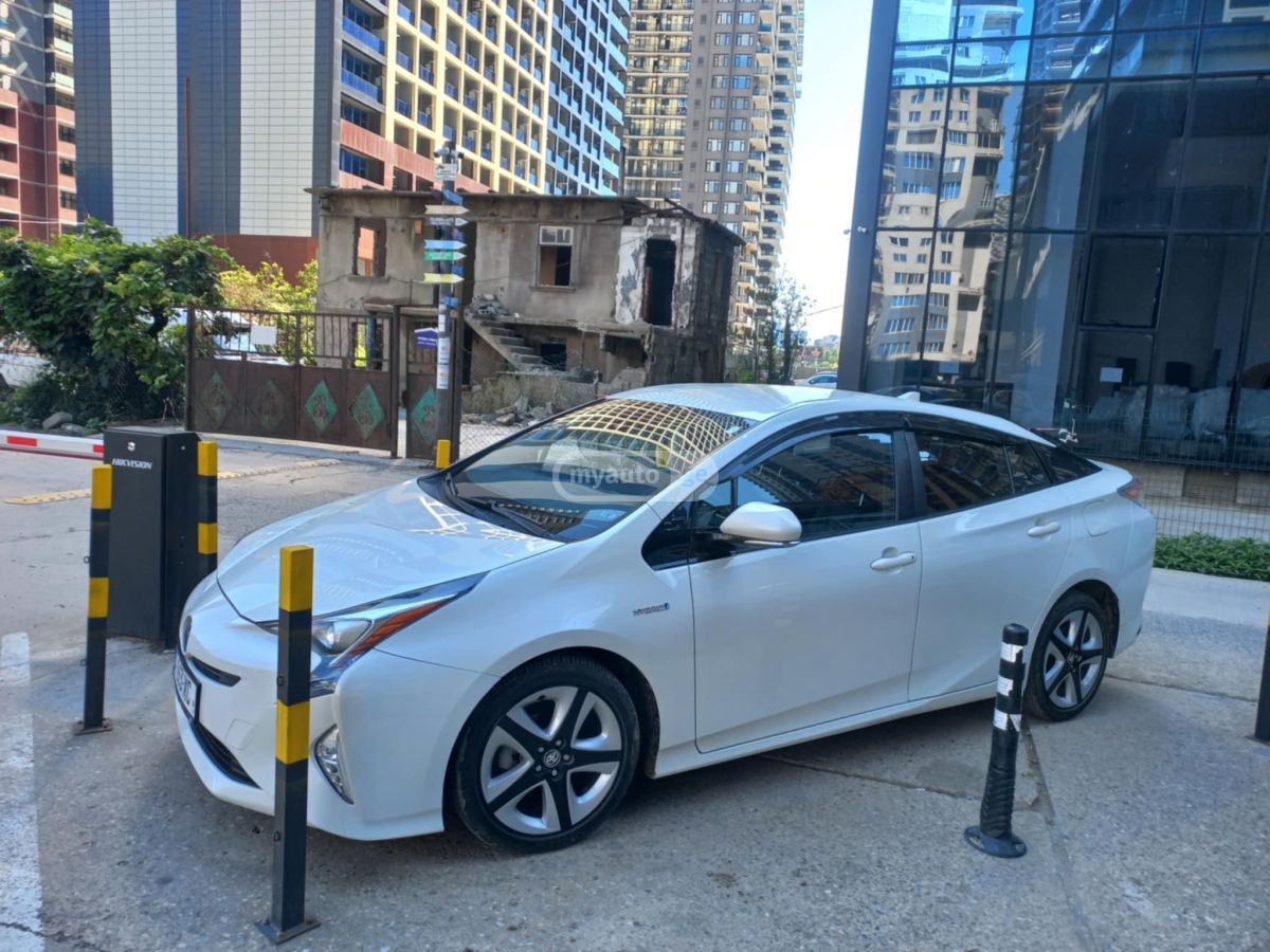 Toyota Prius - фото 11