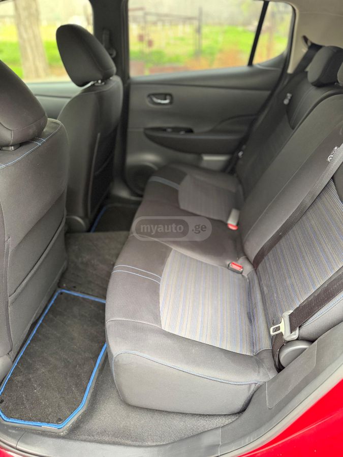 Nissan 40 kWh G — миниатюра 13