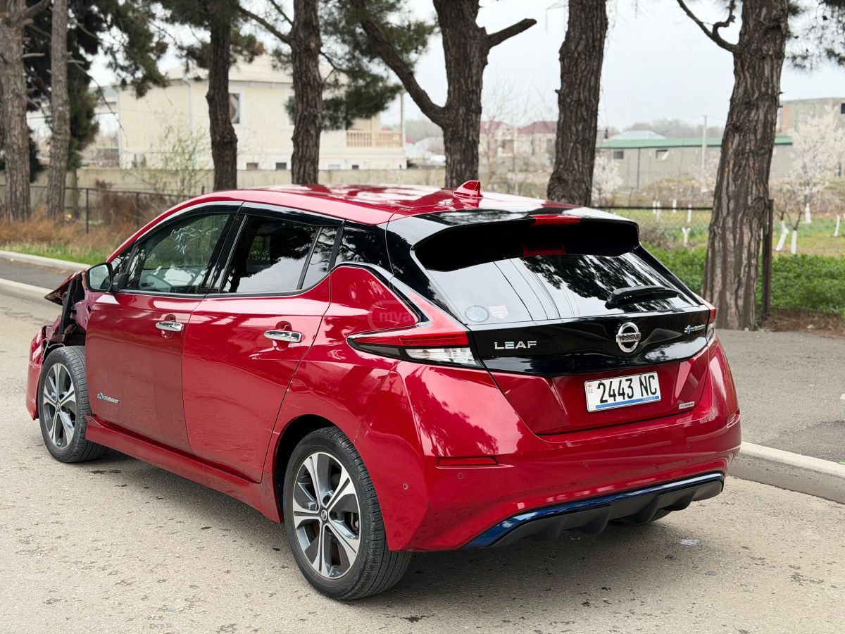 Nissan 40 kWh G — миниатюра 5