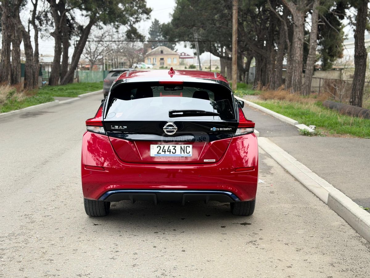 Nissan 40 kWh G — миниатюра 6