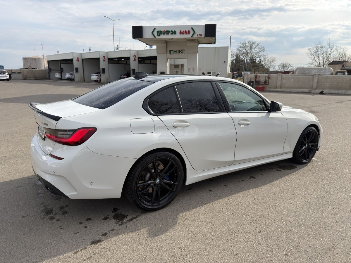 BMW 330 - фото 4