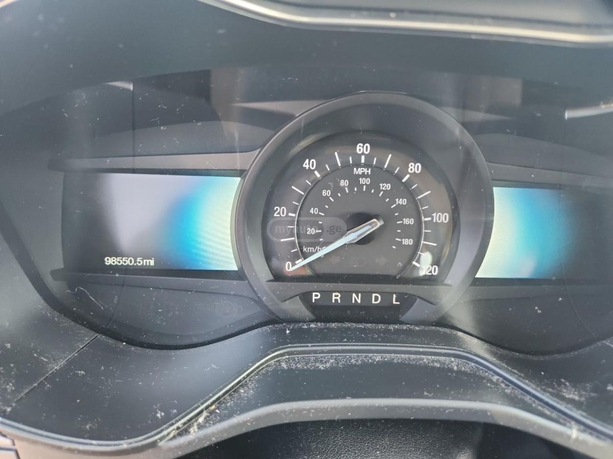 Ford Fusion - фото 9