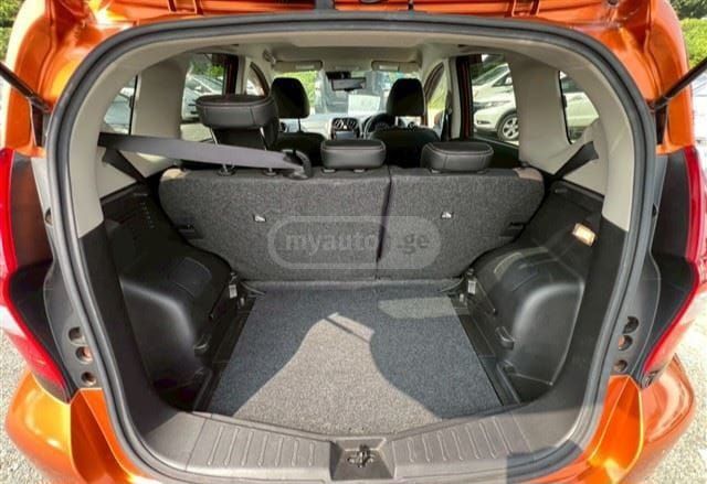 Nissan Note - фото 10