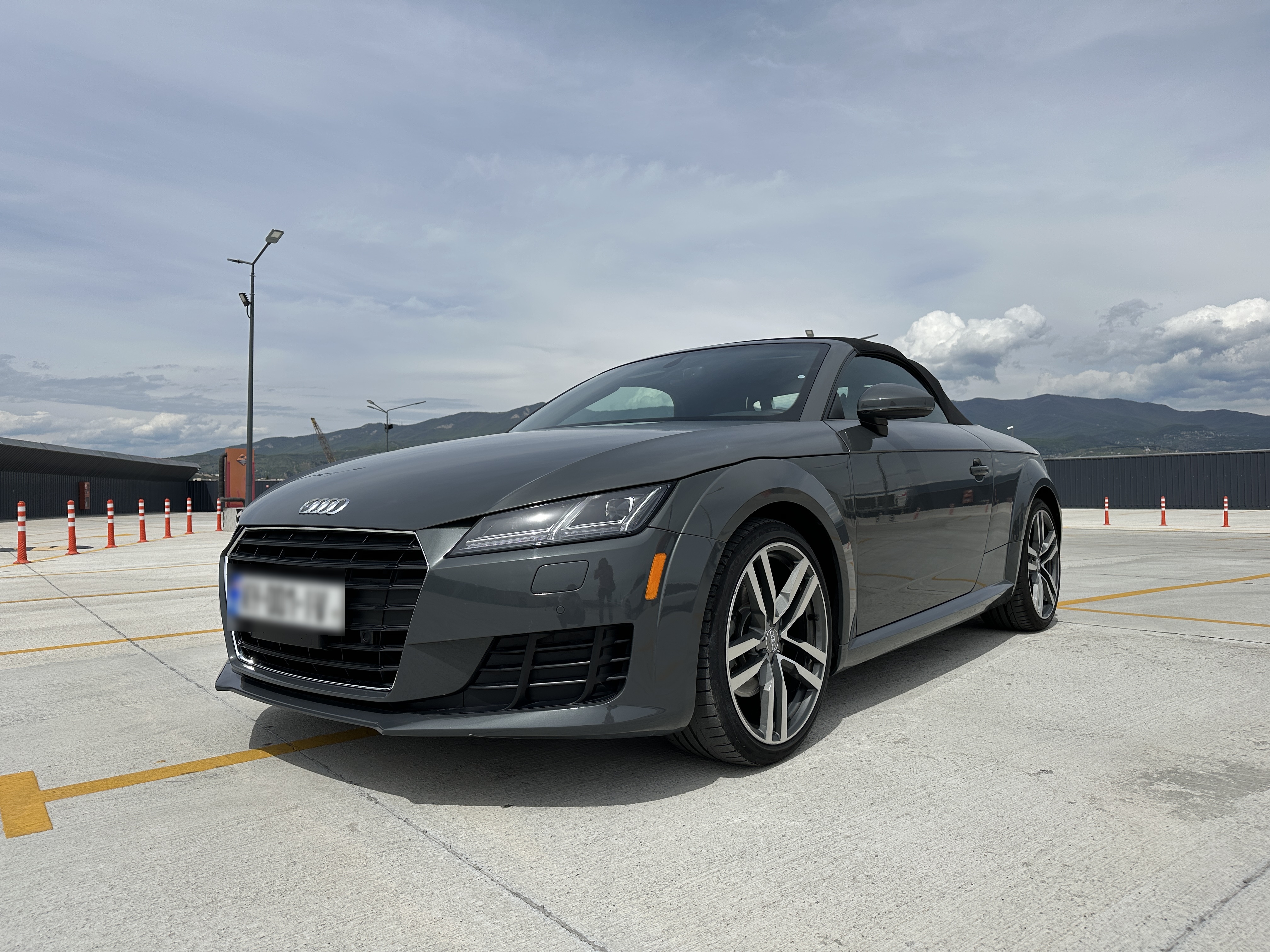 Audi TT - фото 3