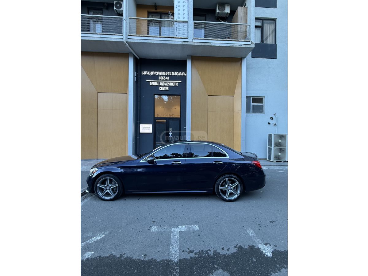 Mercedes-Benz C 300 - фото 6