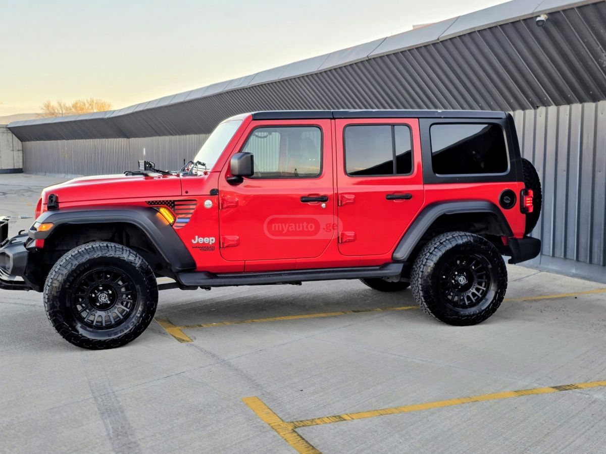 Jeep Wrangler - фото 4