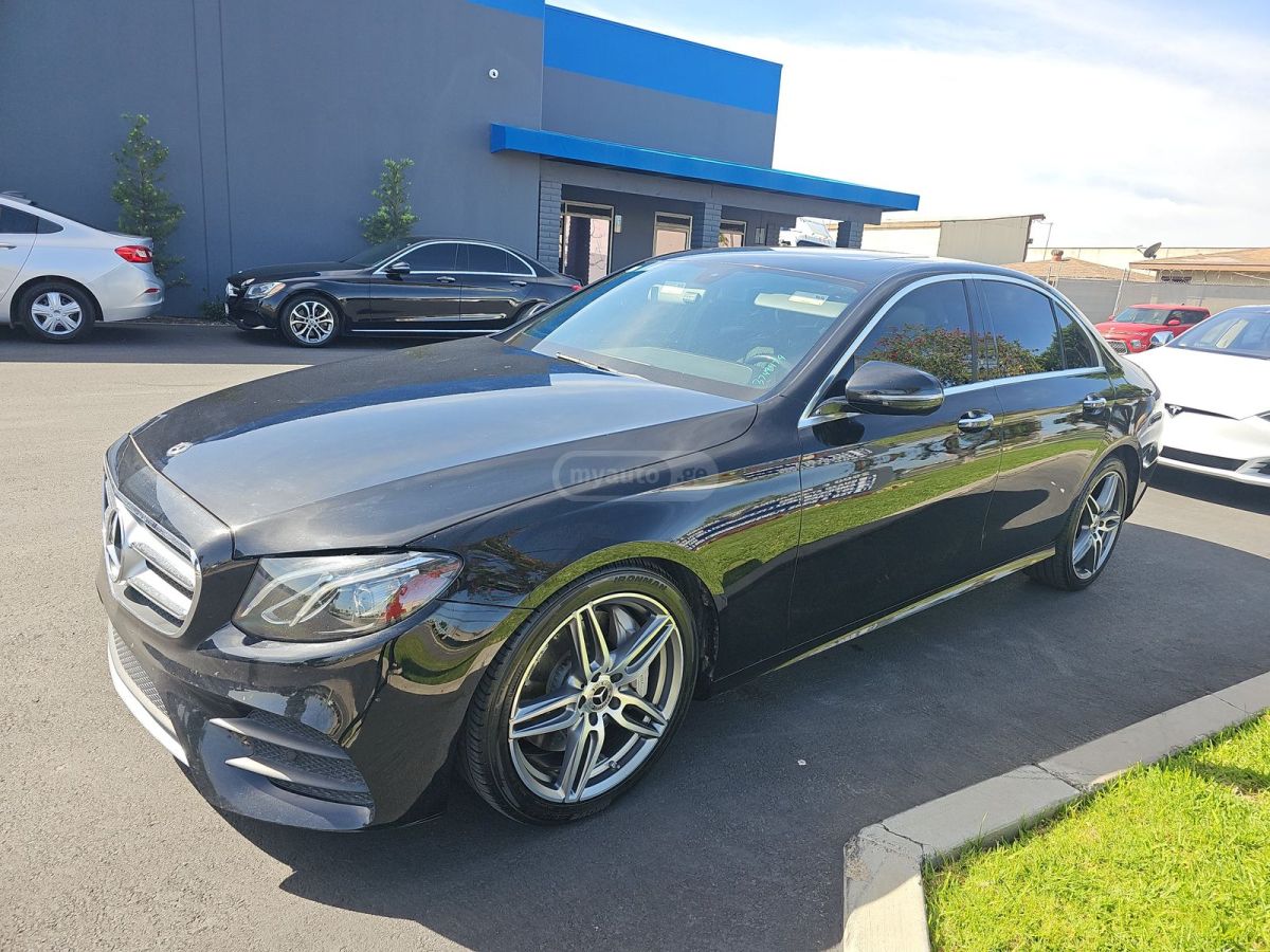 Mercedes-Benz E 350 - фото 2