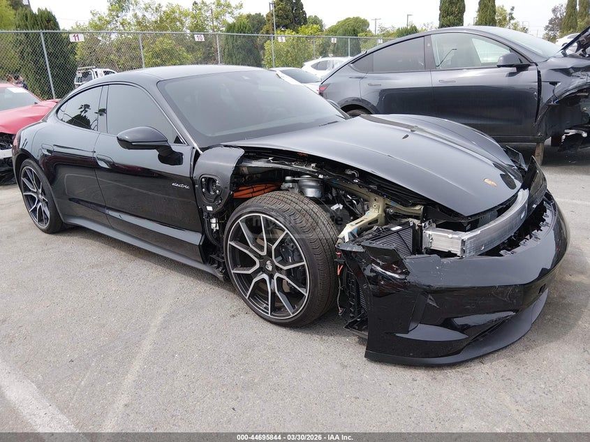 Porsche Taycan 4 S 2026 — миниатюра 2