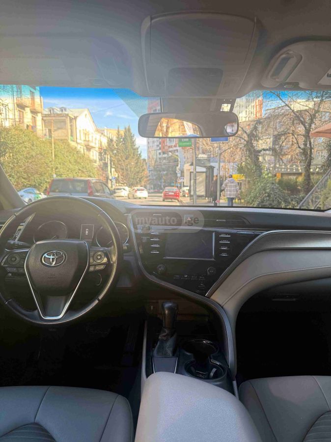 Toyota Camry - фото 13