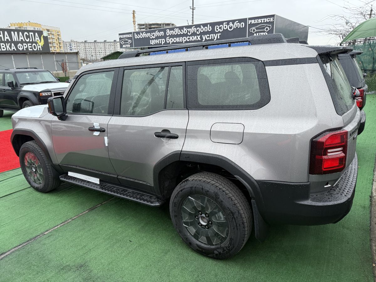 Toyota 41 SFX ЯПОНИЯ ОФИЦИАЛ — миниатюра 3