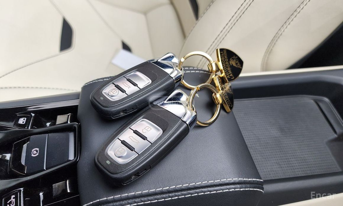 Lamborghini Huracn 2023 — миниатюра 10