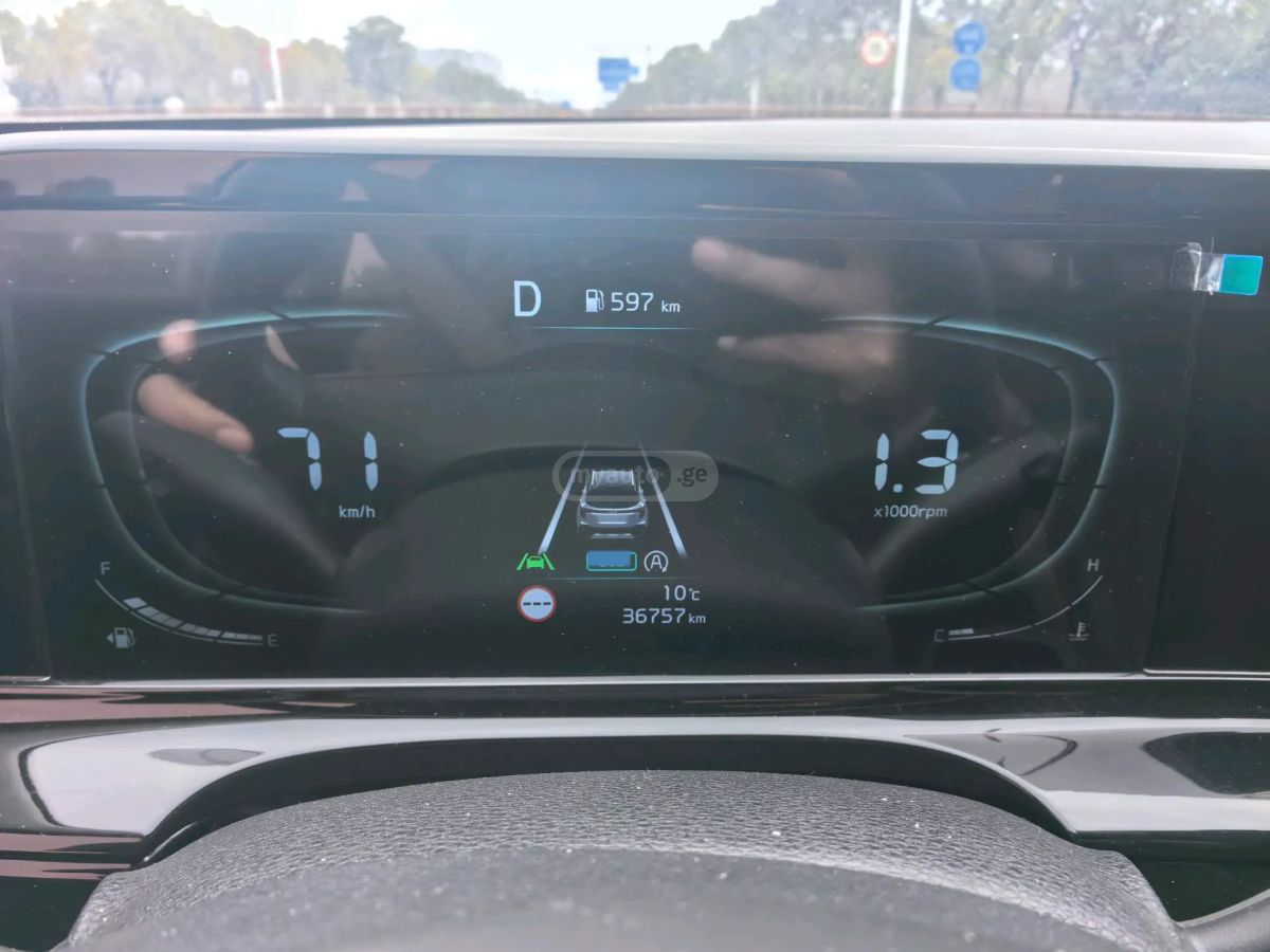 Kia Seltos 2023 — миниатюра 9