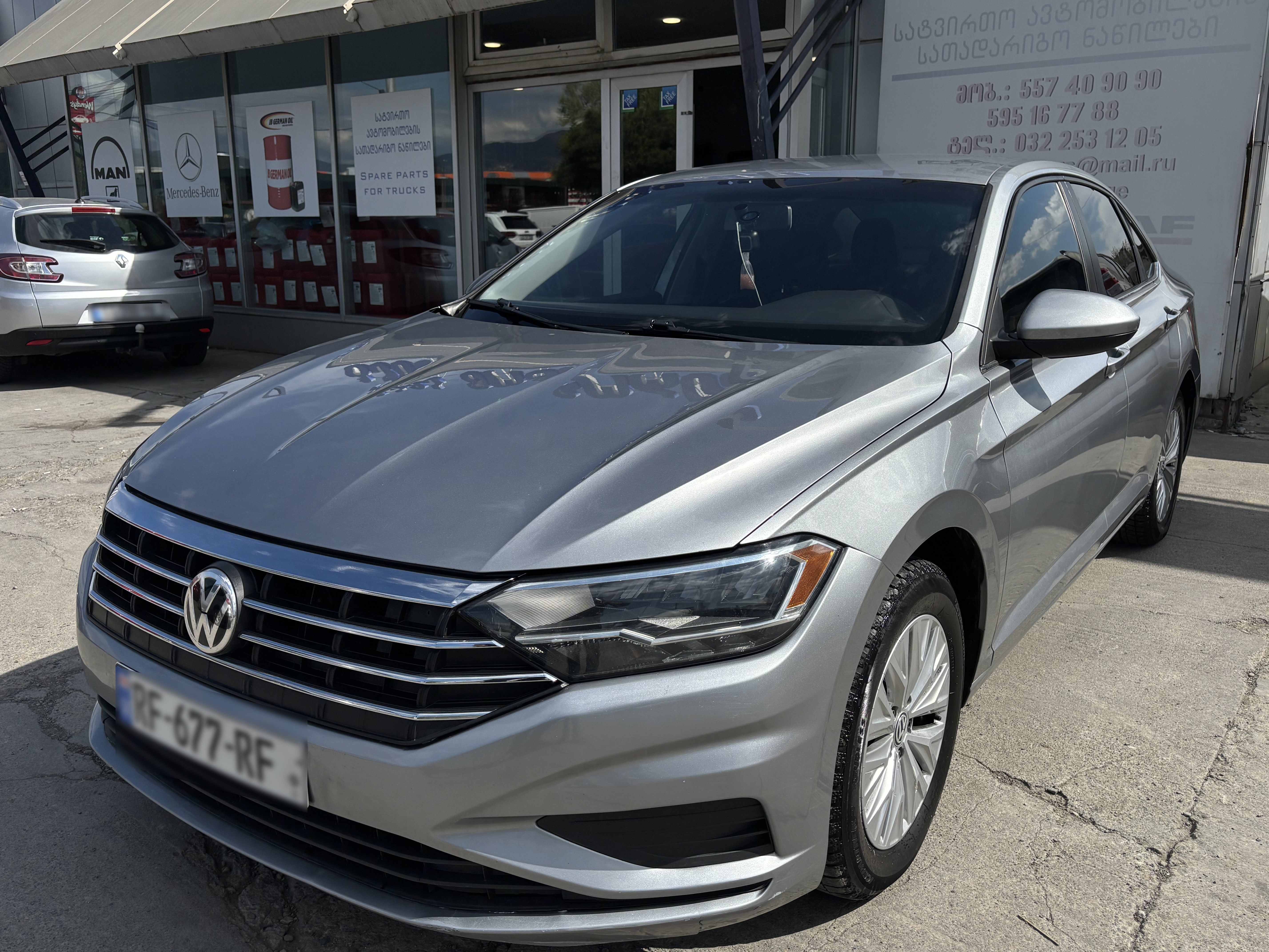 Volkswagen Jetta - фото 4