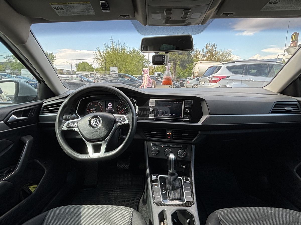 Volkswagen Jetta - фото 7