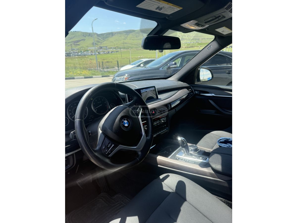 BMW X5 - фото 3