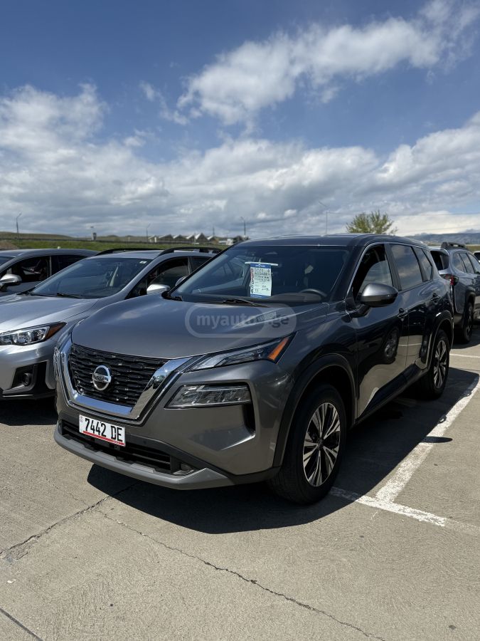 Nissan Rogue - фото 2