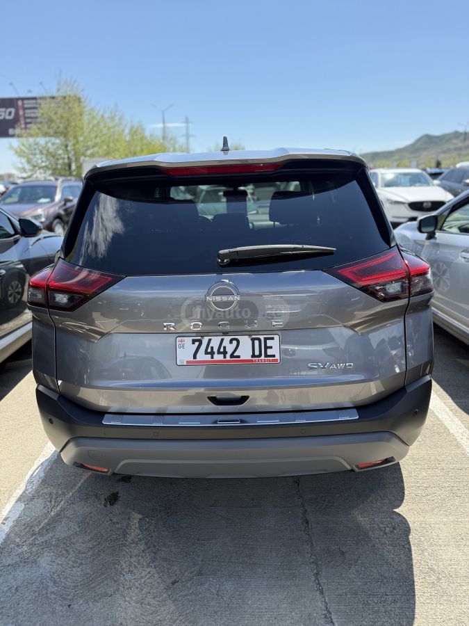 Nissan Rogue - фото 6