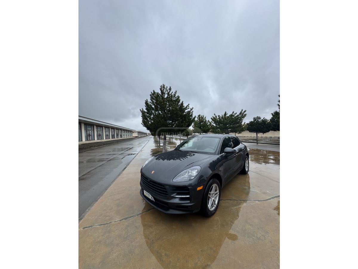 Porsche Macan - фото 1