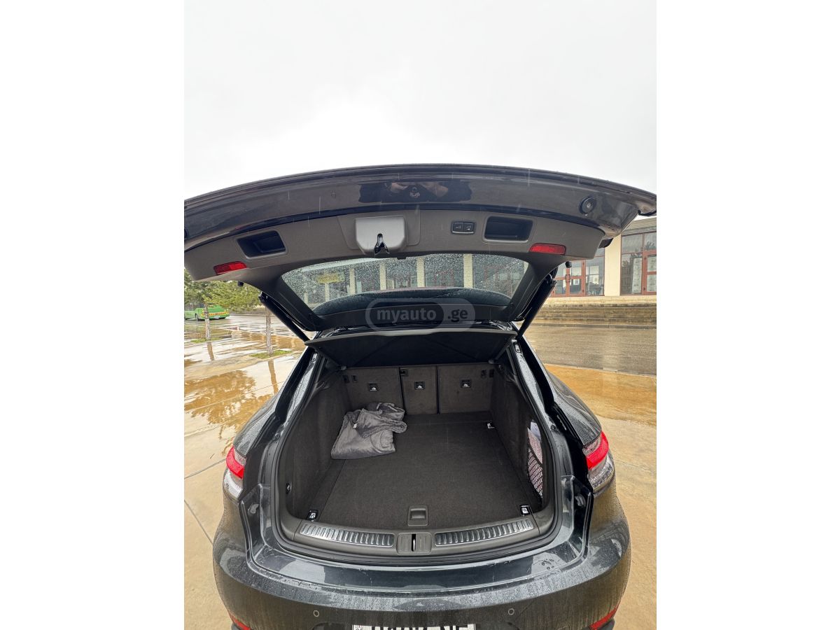 Porsche Macan - фото 8