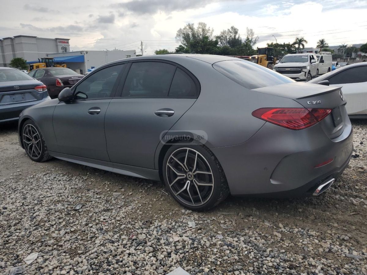 Mercedes-Benz C 300 - фото 2